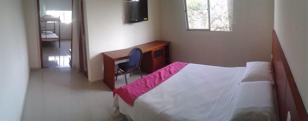 Hotel Rivera Del Mar Barranquilla  Buitenkant foto