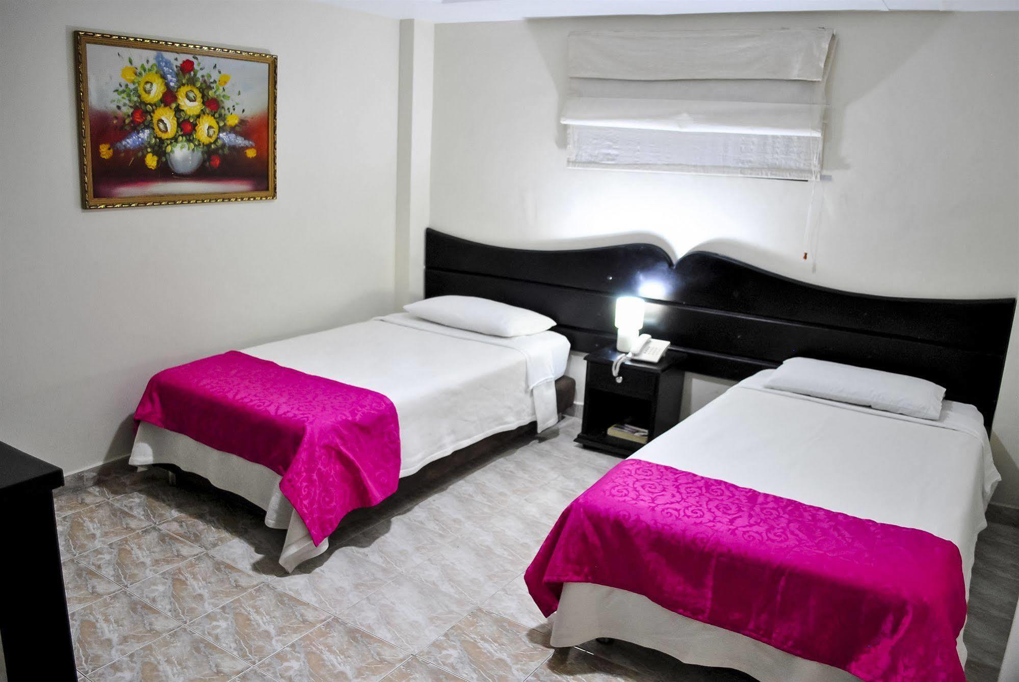 Hotel Rivera Del Mar Barranquilla  Buitenkant foto